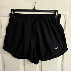 Nike Dry-Fit Women’s Athletic Shorts. Size xl. Color black